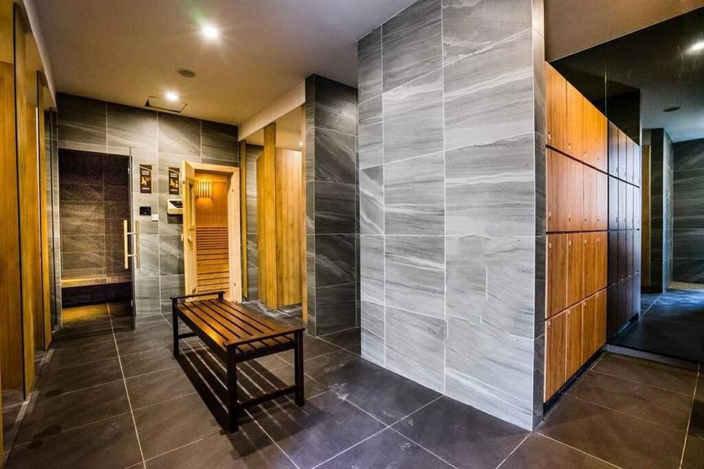 Seaview#Warmth#Netflix#Privatebathtub#Seasideluxurycondo#Imperioresidence Malacca 外观 照片