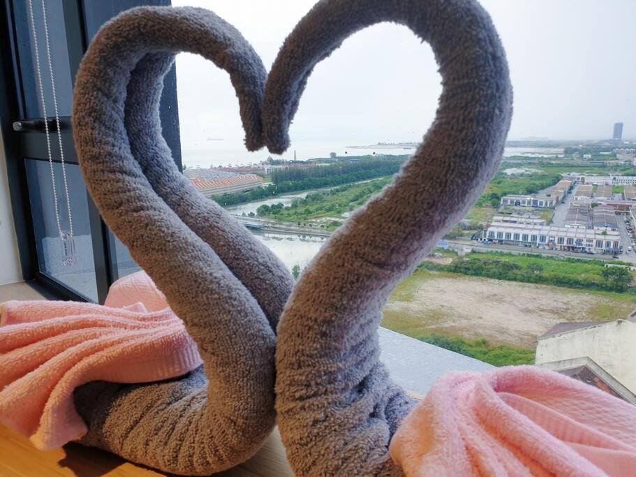 Seaview#Warmth#Netflix#Privatebathtub#Seasideluxurycondo#Imperioresidence Malacca 外观 照片