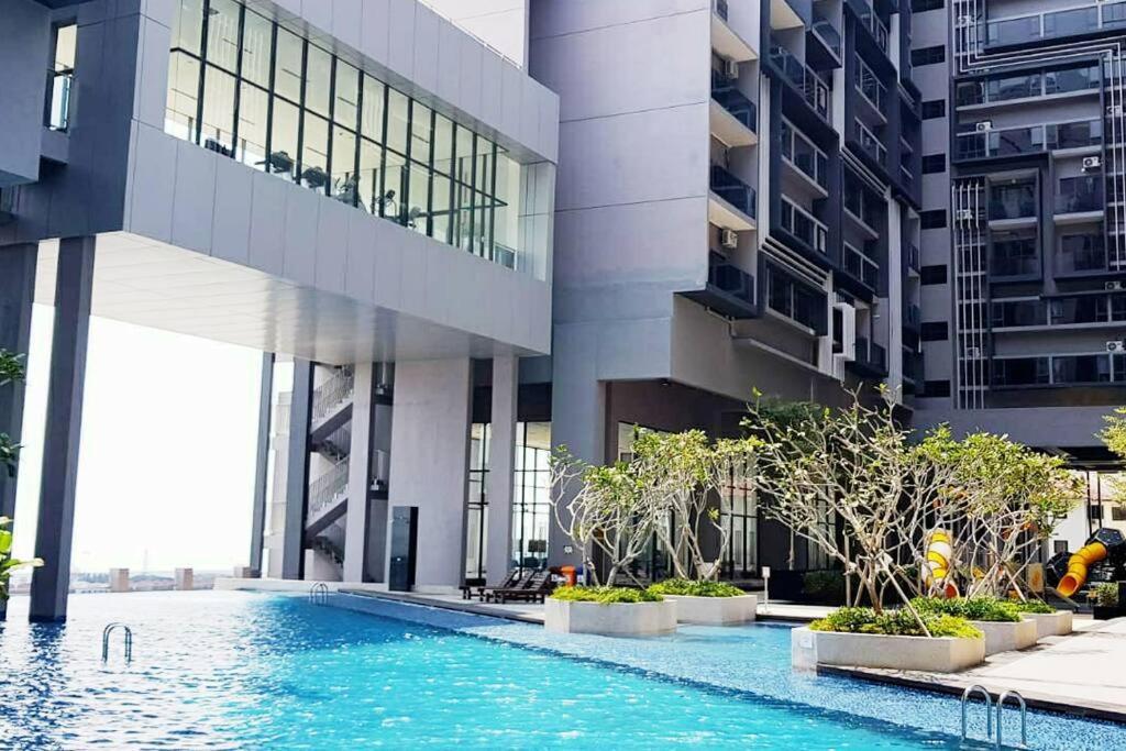 Seaview#Warmth#Netflix#Privatebathtub#Seasideluxurycondo#Imperioresidence Malacca 外观 照片