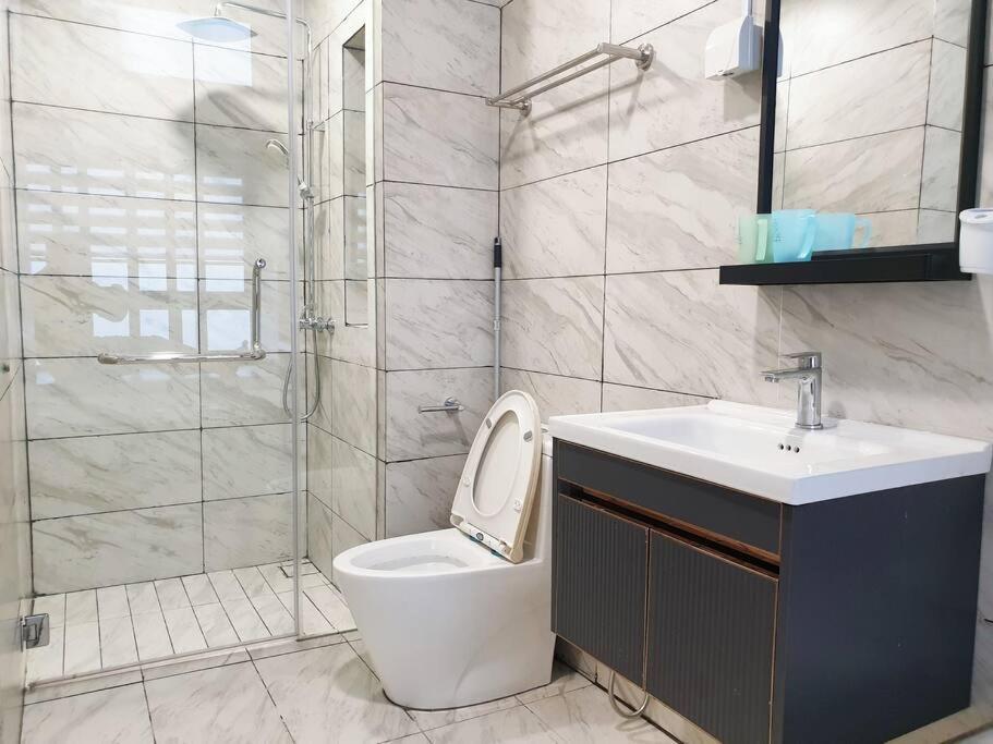 Seaview#Warmth#Netflix#Privatebathtub#Seasideluxurycondo#Imperioresidence Malacca 外观 照片